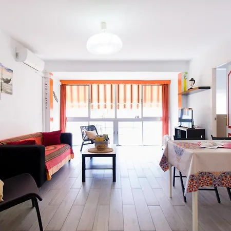 Apartment Bollywood Style